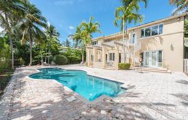 Villa – Miami Beach, Florida, Vereinigte Staaten. $4 790 000