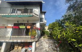 4-zimmer haus in der stadt 100 m² in Tivat city, Montenegro. 300 000 €