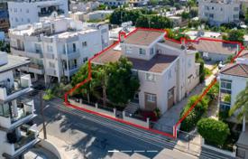 5-zimmer einfamilienhaus 327 m² in Lakatamia, Zypern. 600 000 €
