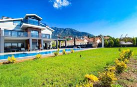 4+1 Villa in Fethiye Oludeniz auf 700 m² Grundstücken. $1 064 000