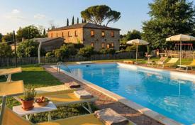12-zimmer villa 810 m² in Monteroni D'arbia, Italien. 1 550 000 €