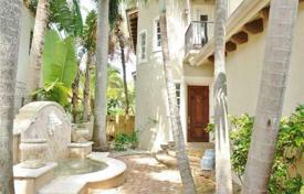 Villa – Lagorce Drive, Miami Beach, Florida,  Vereinigte Staaten. 2 057 000 €