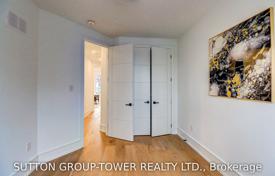 9-zimmer haus in der stadt in Scarborough, Kanada. C$2 369 000
