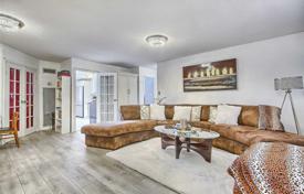 2-zimmer wohnung in Scarborough, Kanada. C$727 000