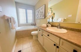10-zimmer haus in der stadt in Scarborough, Kanada. C$1 878 000