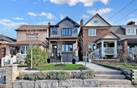 Haus in der Stadt – York, Toronto, Ontario,  Kanada. C$1 710 000