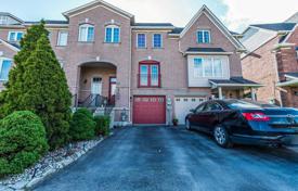 4-zimmer stadthaus in North York, Kanada. C$978 000