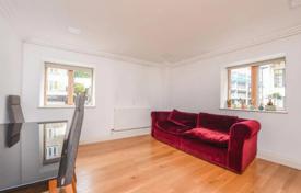 2-zimmer wohnung 74 m² in London, Vereinigtes Königreich. £885 000