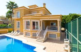 Einfamilienhaus – Calp, Valencia, Spanien. 3 140 €  pro Woche