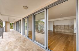 5-zimmer penthaus 160 m² in Pržno, Montenegro. 525 000 €