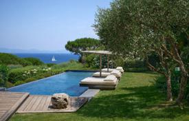 9-zimmer villa in Saint-Tropez, Frankreich. 165 000 €  pro Woche