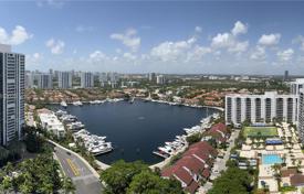 Eigentumswohnung – Yacht Club Drive, Aventura, Florida,  Vereinigte Staaten. $780 000