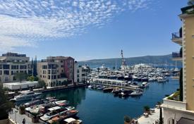 3-zimmer wohnung 131 m² in Tivat city, Montenegro. 1 450 000 €