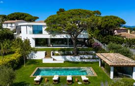 8-zimmer villa in Sainte-Maxime, Frankreich. 18 000 €  pro Woche