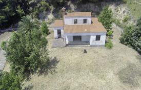 Haus in der Stadt – Chalkidiki, Administration of Macedonia and Thrace, Griechenland. 530 000 €