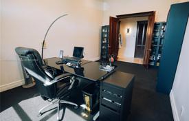 5-zimmer haus in der stadt 560 m² in Florida, Vereinigte Staaten. $3 749 000