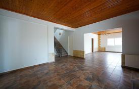 5-zimmer einfamilienhaus 390 m² in Palaiometocho, Zypern. 375 000 €