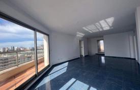 3-zimmer penthaus 240 m² in Calp, Spanien. 689 000 €