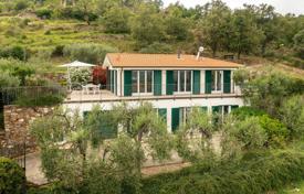 7-zimmer villa 199 m² in Ligurien, Italien. 620 000 €