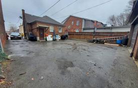 6-zimmer haus in der stadt in York, Kanada. C$2 079 000