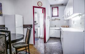 Verkauf, Zagreb, Donji Grad, Zweizimmerwohnung, Hochparterre, Parkplatz. 160 000 €