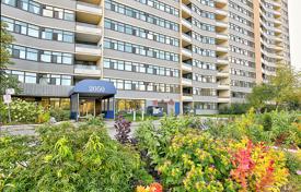 7-zimmer wohnung in Scarborough, Kanada. C$804 000