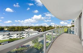 Eigentumswohnung – North Miami Beach, Florida, Vereinigte Staaten. $520 000