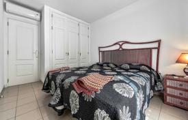 3-zimmer einfamilienhaus 207 m² in Costa Adeje, Spanien. 920 000 €