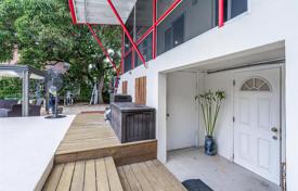 4-zimmer haus in der stadt 248 m² in Florida, Vereinigte Staaten. $699 000