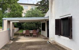 3-zimmer haus in der stadt 68 m² in Pula, Kroatien. 320 000 €