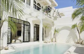3-zimmer villa 284 m² in South Kuta, Indonesien. $670 000