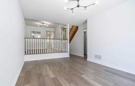 8-zimmer haus in der stadt in Scarborough, Kanada. C$1 315 000