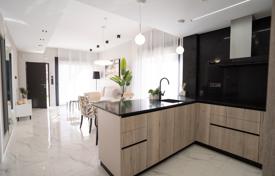 2-zimmer einfamilienhaus 74 m² in Pilar de la Horadada, Spanien. 340 000 €
