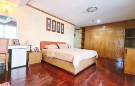 2-zimmer appartements in eigentumswohnungen in Watthana, Thailand. $364 000