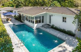 4-zimmer haus in der stadt 261 m² in Coral Gables, Vereinigte Staaten. $2 795 000