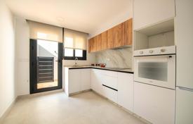 3-zimmer einfamilienhaus 78 m² in Cox, Spanien. 235 000 €