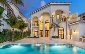 7-zimmer villa 631 m² in Miami, Vereinigte Staaten. $6 795 000