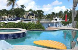 Villa – North Miami, Florida, Vereinigte Staaten. $1 050 000