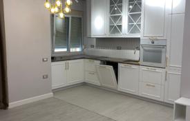 Wohnung mit teurer Renovierung in Vlora. 97 000 €