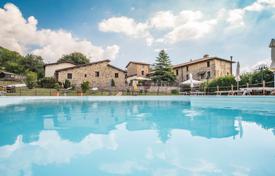 20-zimmer landgut 1157 m² in Umbertide, Italien. 1 680 000 €
