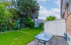 5-zimmer stadthaus in North York, Kanada. C$1 327 000