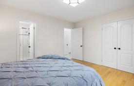 10-zimmer haus in der stadt in Scarborough, Kanada. C$2 581 000