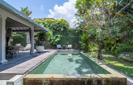 2-zimmer villa 180 m² in Seminyak, Indonesien. $376 000