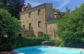 9-zimmer villa 390 m² in Castelnuovo di Val di Cecina, Italien. 750 000 €