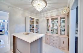 4-zimmer haus in der stadt in Scarborough, Kanada. C$1 780 000