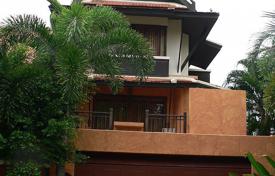 Haus in der Stadt – Jomtien, Pattaya, Chonburi,  Thailand. $3 900  pro Woche