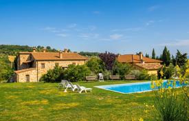 21-zimmer villa in Sarteano, Italien. 1 200 000 €