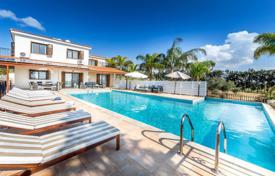 4-zimmer einfamilienhaus 180 m² in Paphos, Zypern. 850 000 €