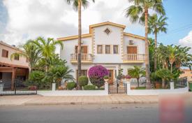 4-zimmer villa 350 m² in Famagusta, Zypern. 636 000 €