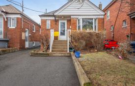 2-zimmer haus in der stadt in York, Kanada. C$1 386 000